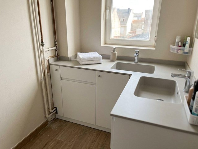 Aprovecha cada rincón con nuestros muebles de baño a medida en Narón