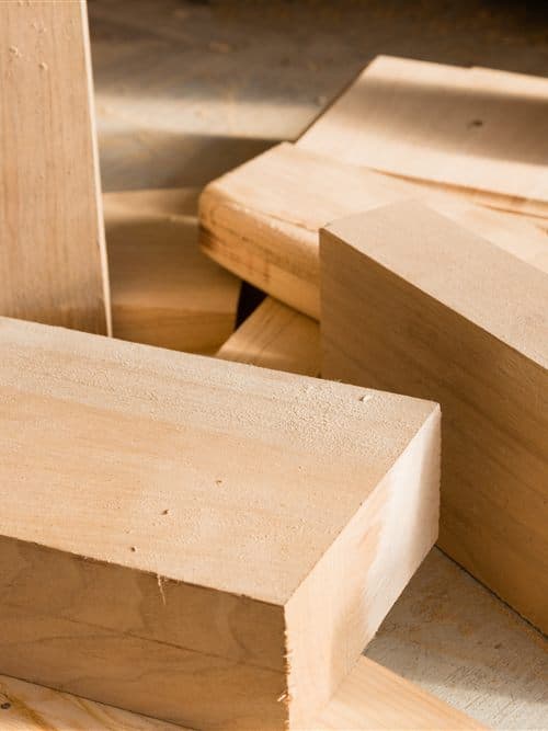Contacta con Carpintería FBS, carpintería de madera en Narón